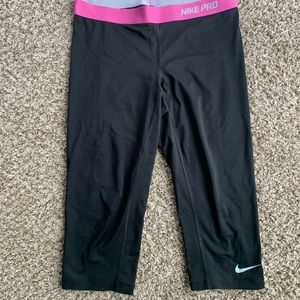 Nike Pro Crop Legging